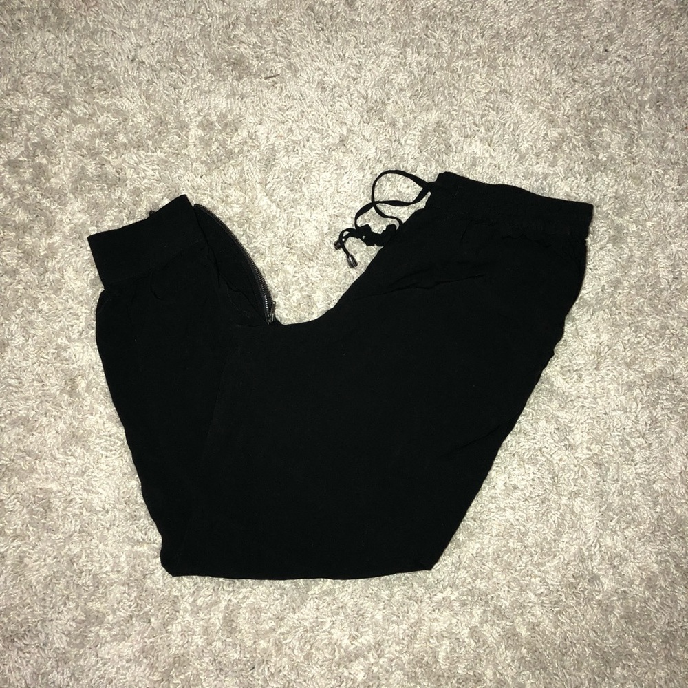 Forever 21 joggers with zipper detail